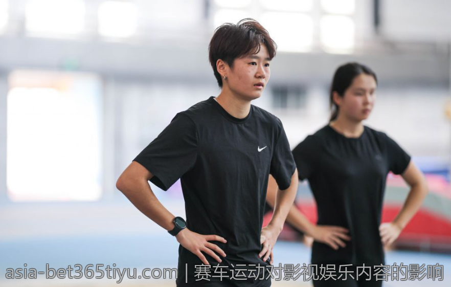 赛车运动对影视娱乐内容的影响