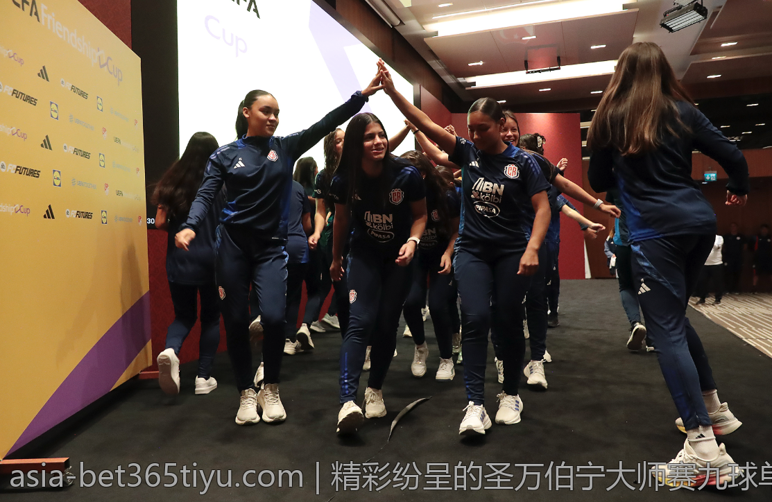 精彩纷呈的圣万伯宁大师赛九球单局场面盘点